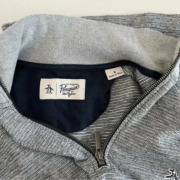 Penguin 1/4 Zip Sweater Heather Black/Gray Textured Size Medium High Neck - Picture 11 of 11
